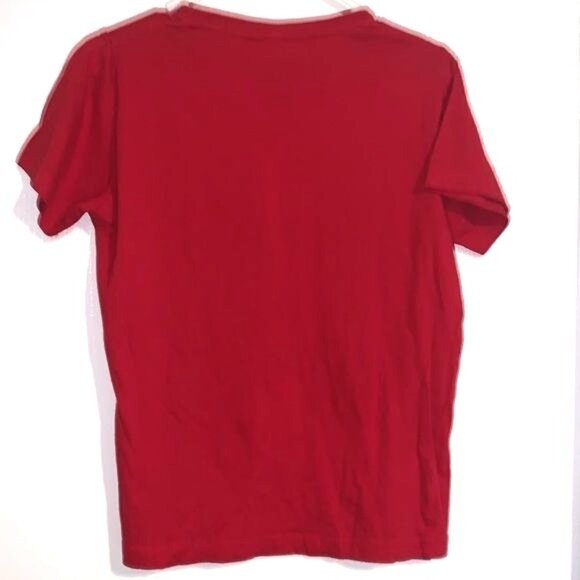 Universal Studios Happy Holidays Youth XL Red T-Shirt - Picture 4 of 7